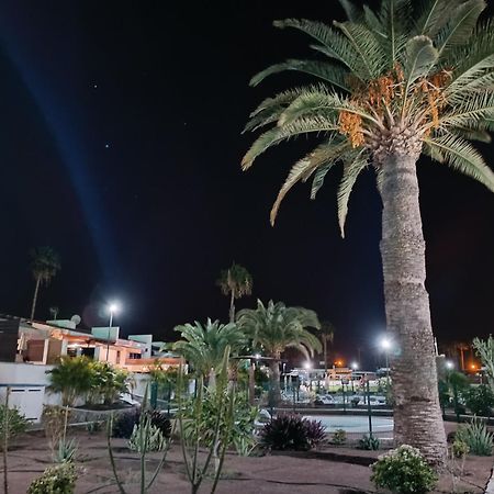 Sunny bungalow with garden #1 Maspalomas  Bagian luar foto