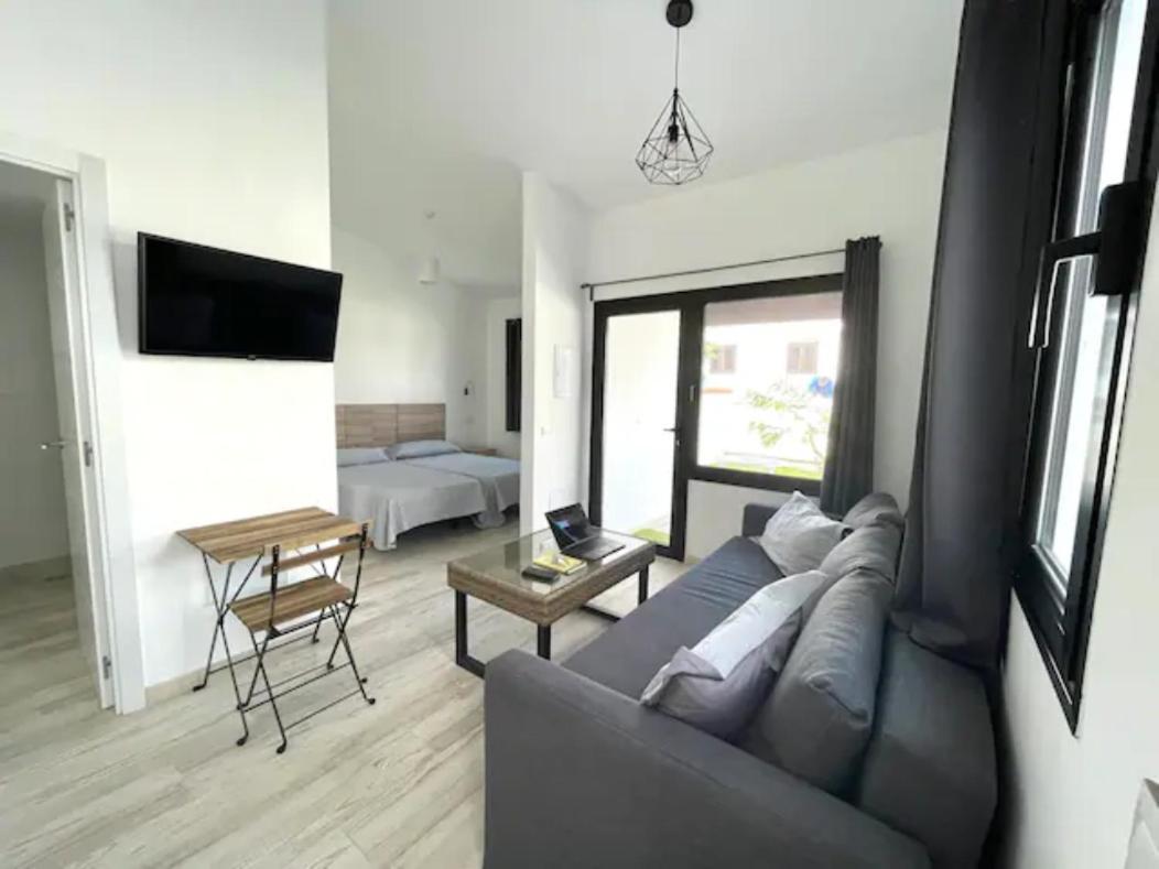 Sunny bungalow with garden #1 Maspalomas  Bagian luar foto