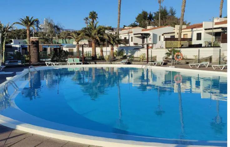 Sunny bungalow with garden #1 Maspalomas  Bagian luar foto