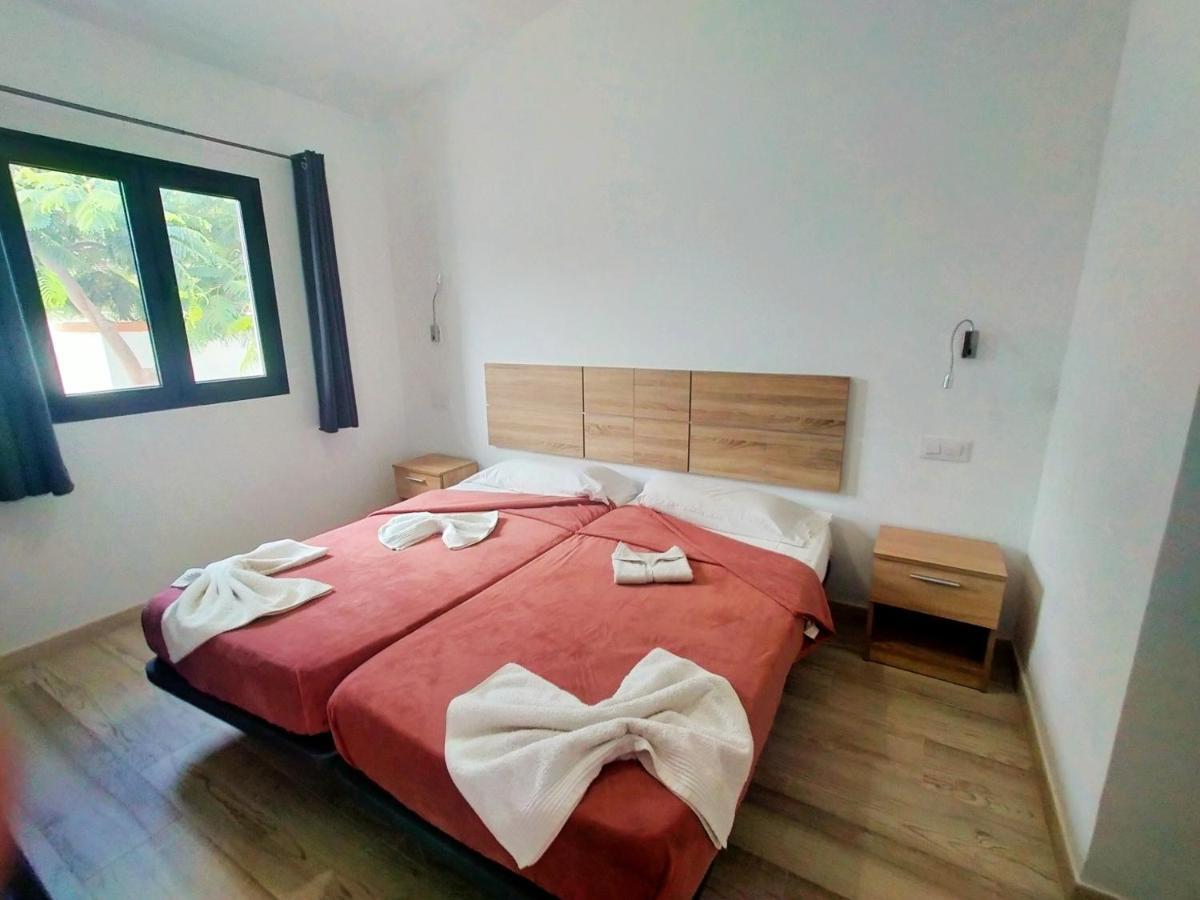 Sunny bungalow with garden #1 Maspalomas  Bagian luar foto
